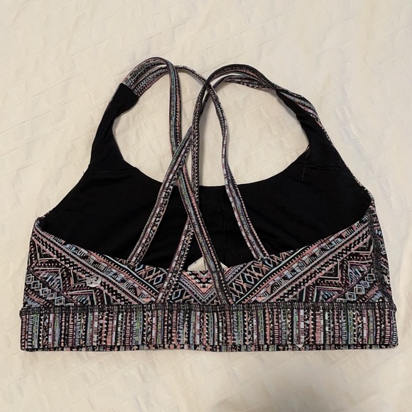 Lululemon Energy Bra size 6 - Picture 4 of 5